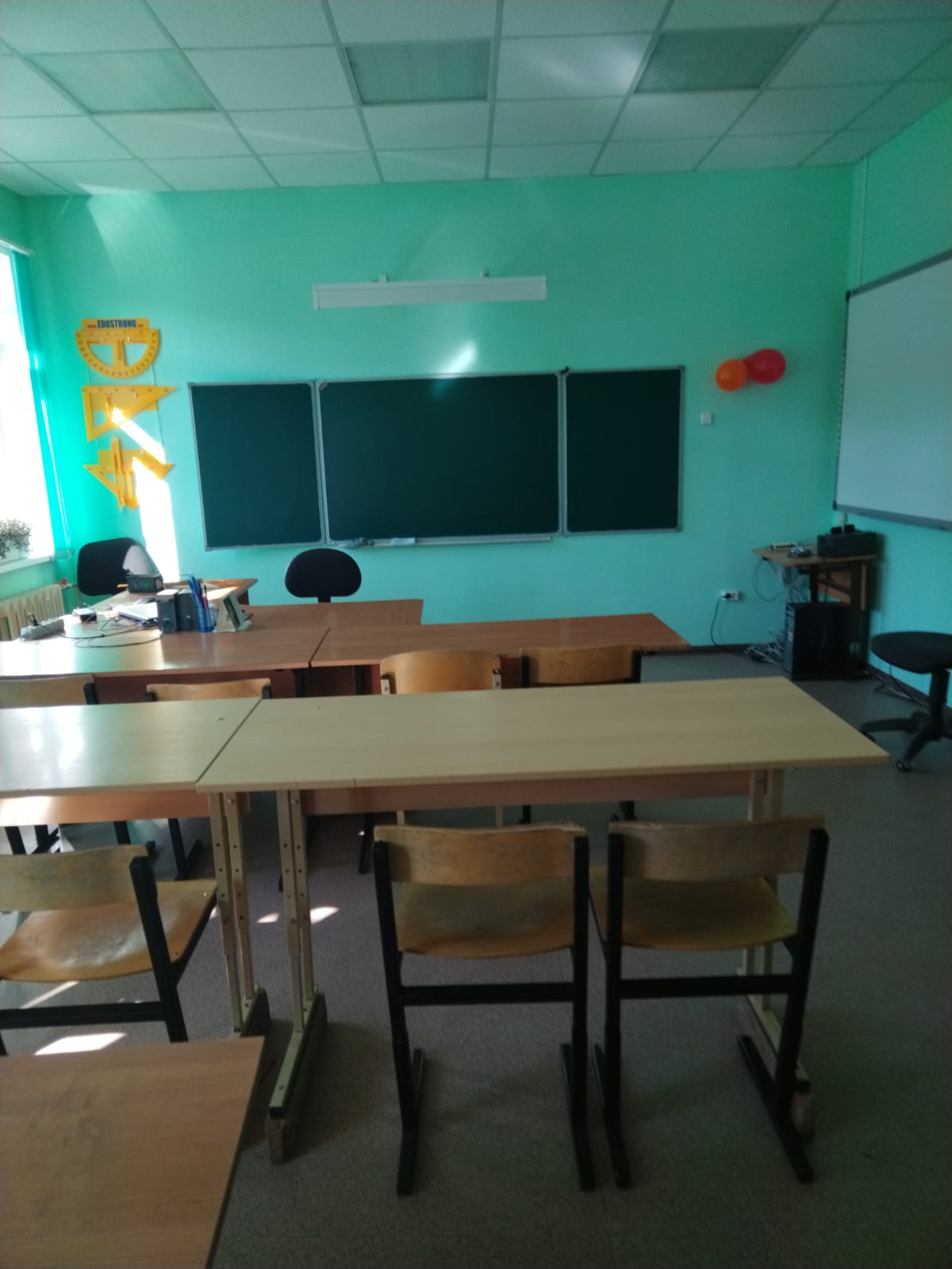 Изображения кабинета.